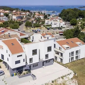 Ferienhaus Casa Nera, Funtana